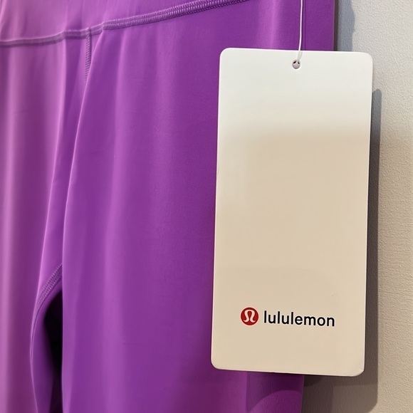 LULULEMON Wunder Train HR Crop Purple. Size 8 New - Picture 8 of 8